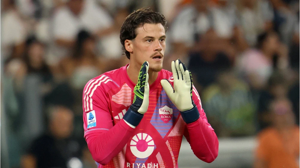 “Qalatasaray” “Roma”nın qolkiperi ilə maraqlanır