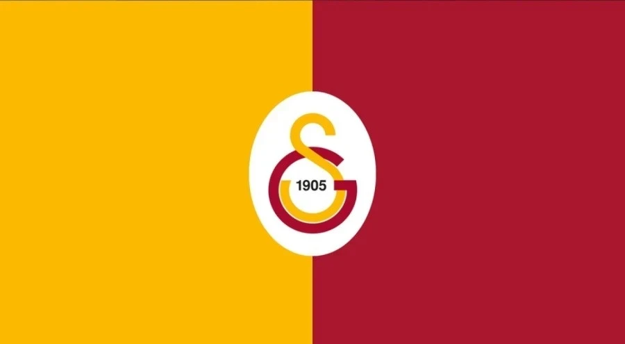 “Qalatasaray”da iki yeni müqavilə