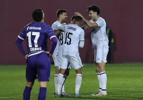 "Qarabağ" 22 ildən sonra "Şəmkir"in rekordunu təkrarlayıb