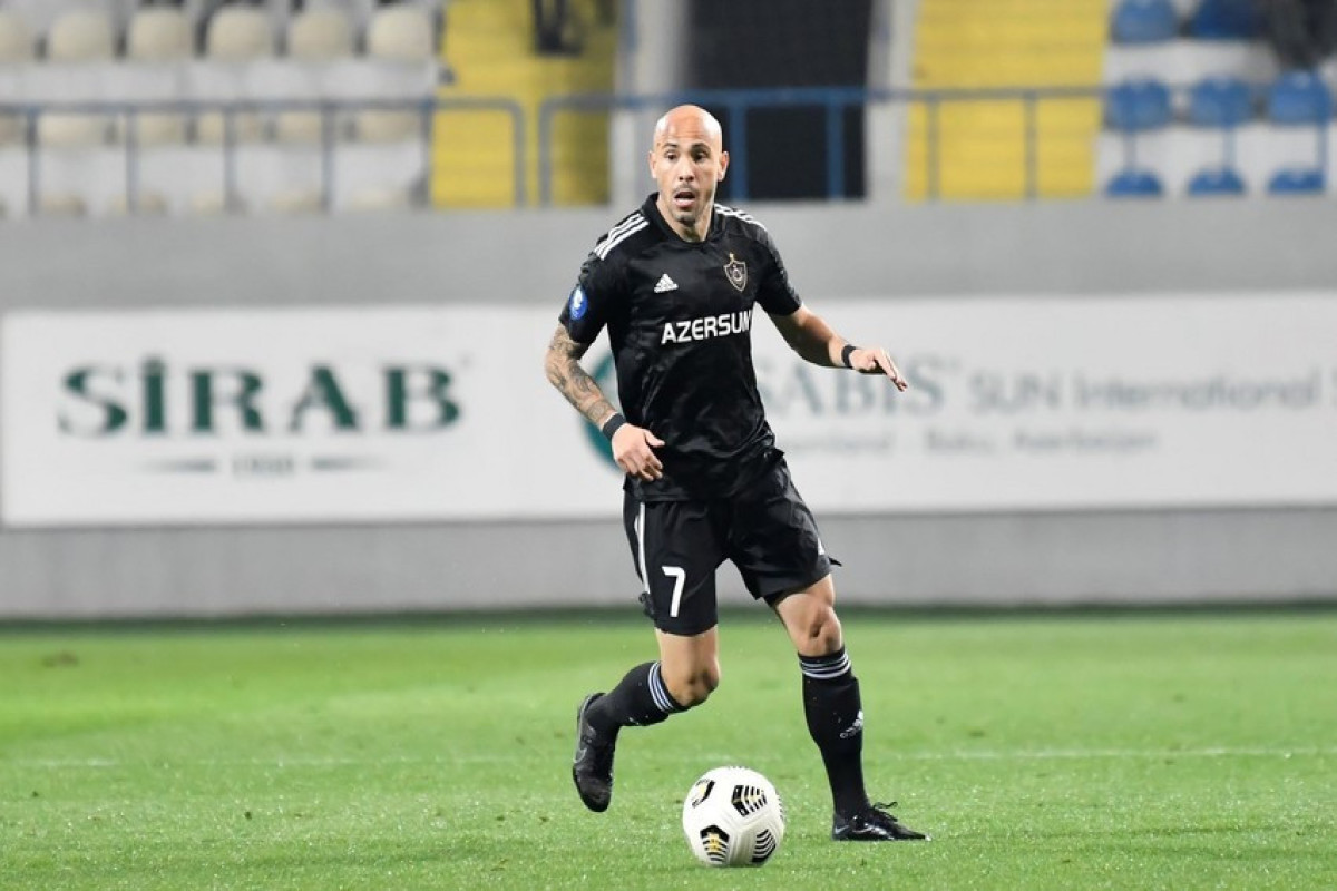 “Qarabağ” Almeyda ilə müqavilənin müddətini uzadıb