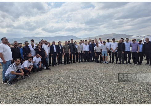 "Qarabağ" klubunun üzvləri İmarət Kompleksində gedən işlərlə tanış olublar