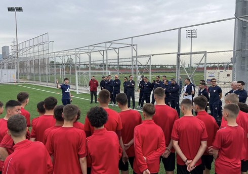 "Qarabağ"ın fiziki hazırlıq üzrə məşqçisi UEFA-nın təşkil etdiyi kursda təlimatçı kimi iştirak edib
