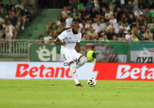"Qarabağ"ın futbolçusu: Bu komandaya hörmət edin