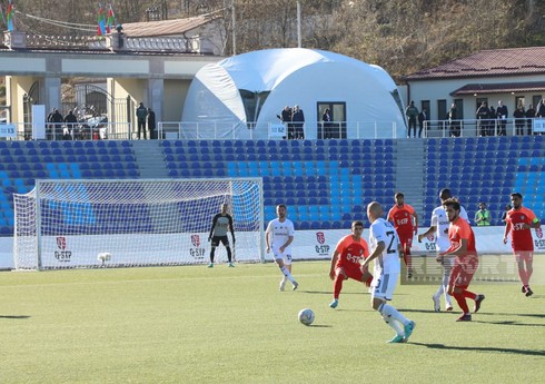 "Qarabağ"ın futbolçusu Xankəndidə keçirilən oyunda zədələnib