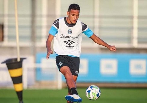 "Qarabağ"ın rəqibi Braziliya millisinin üzvünü istəyir