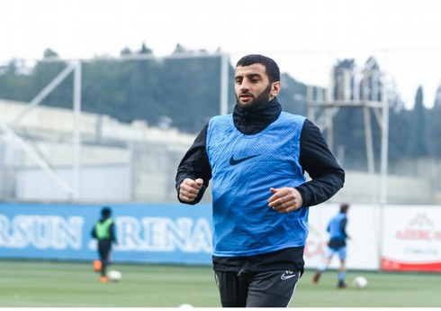 "Qarabağ"ın sabiq futbolçusu: "Bayer 04" kağız üzərində favoritdir