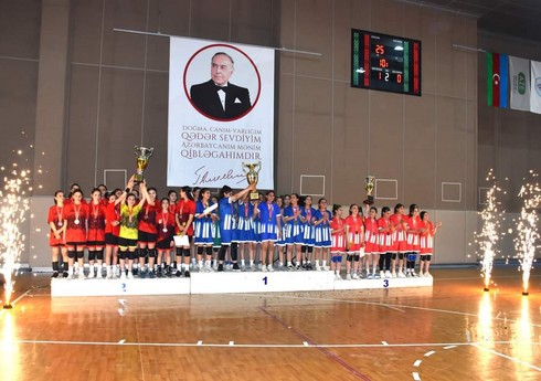 Qız voleybolçuların muxtar respublika birinciliyində qalib məlum olub