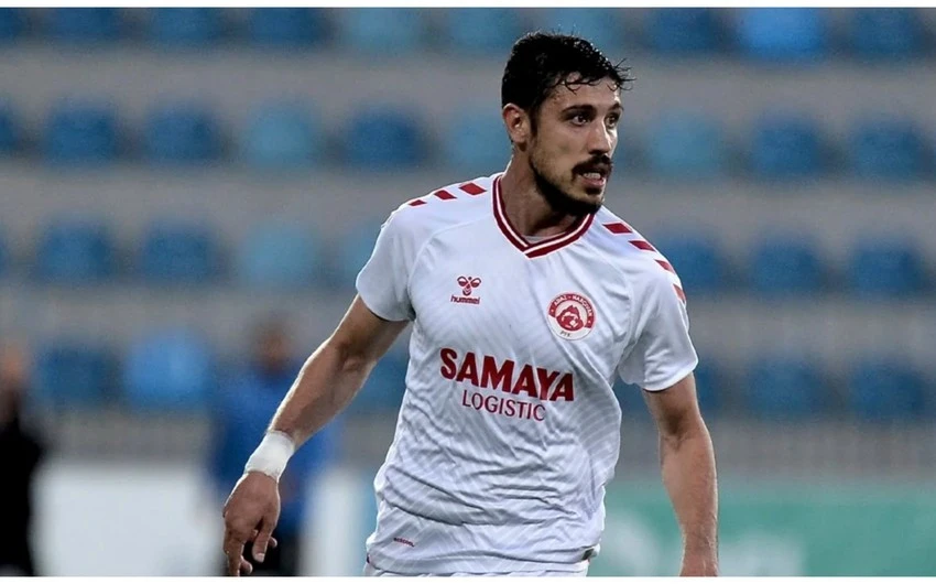 "Araz-Naxçıvan" daha bir futbolçusu ilə müqavilə yeniləyib