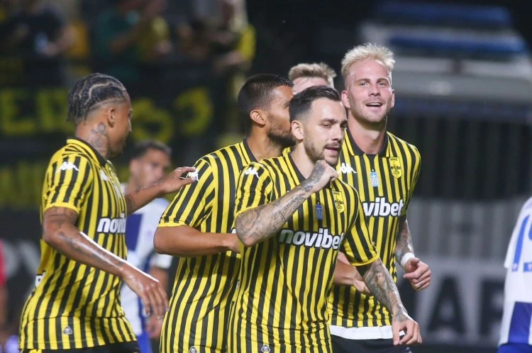 "Araz Naxçıvan"ın rəqibindən ardıcıl 2 transfer