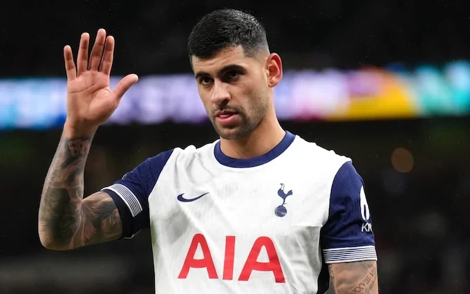 "Atletiko Madrid" Premyer Liqanın ulduz müdafiəçisi ilə danışıqlara başlayıb