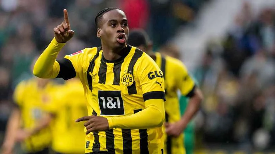 "Çelsi" 65 milyon avroluq cinah oyunçusu ilə bağlı danışıqlar aparır