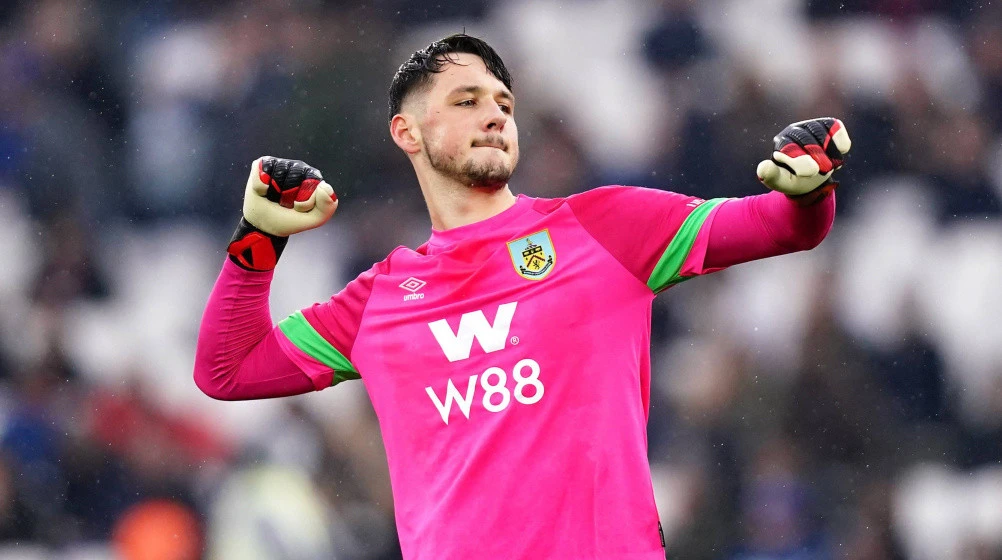 "Mançester Siti" sabiq yetirməsini geri qaytarır