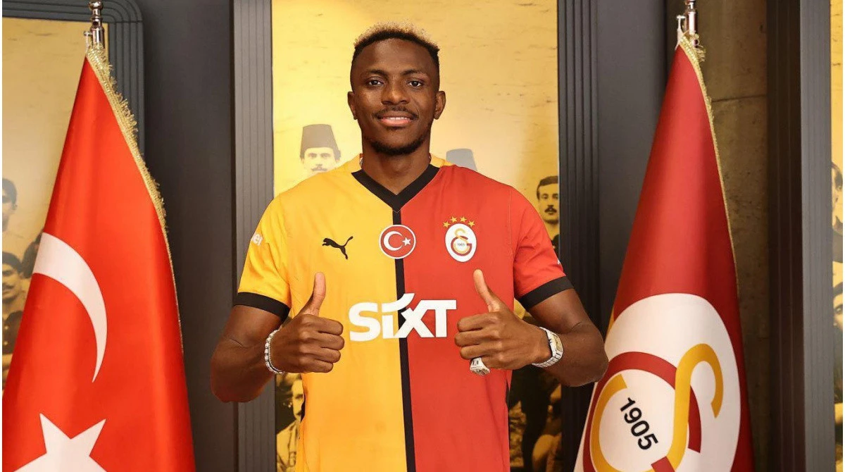 "Qalatasaray" Viktor Osimheni rəsmən açıqladı - VİDEO