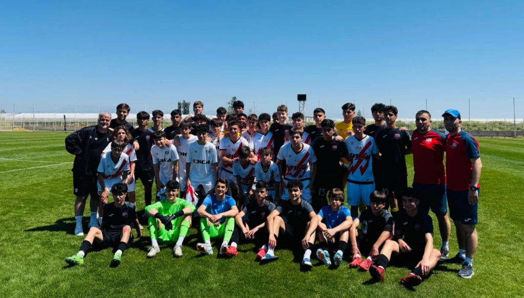 "Sabah" "Mançester Siti"yə 3 qol vurub, amma...