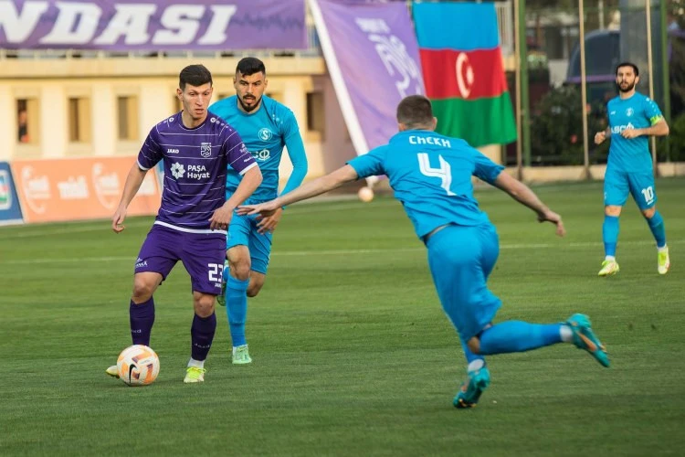 "Səbail" "Sumqayıt"a qarşı - Heyətlər - YENİLƏNİR