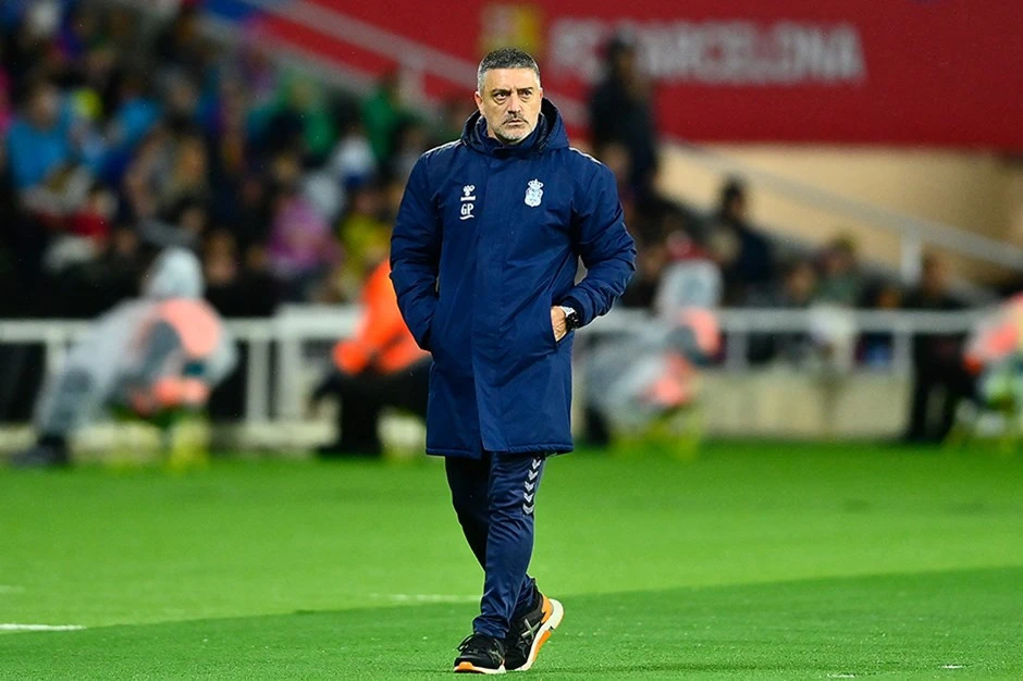 "Sevilya"da baş məşqçi ayrılığı