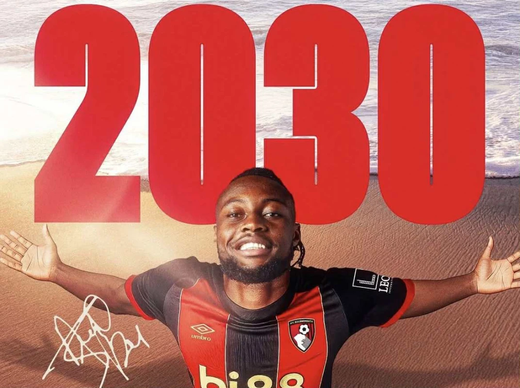 "Yunayted"in maraqlandığı vinger komandası ilə müqavilə yenilədi - RƏSMİ