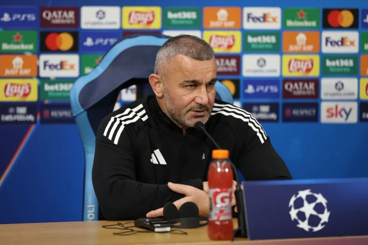 Qurban Qurbanov: “İngiltərədə ən yaxşı oyunumuzu göstərməyə çalışacağıq”