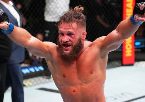 Rafael Fiziyev: "Geyci kimi əfsanə ilə döyüşmək mənim üçün dəlilikdir"