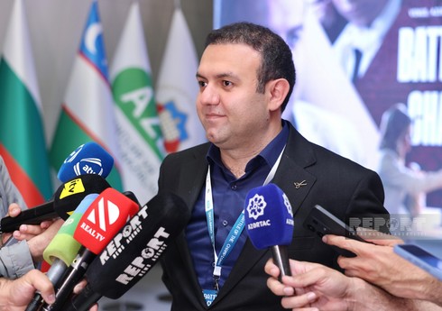 Rauf Məmmədov özbəkistanlı şahmatçı üzərində qələbəni dəyərləndirib