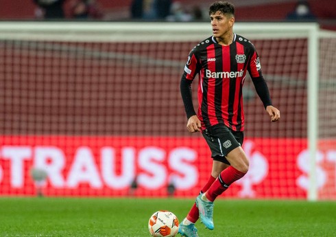 "Real Madrid" "Bayer"in mərkəz müdafiəçisi ilə maraqlanır