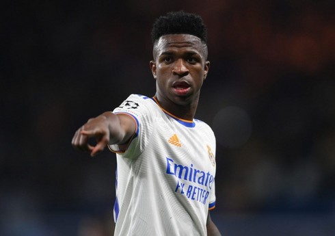 "Real"ın futbolçusu "El Klasiko"da irqçiliklə üzləşib