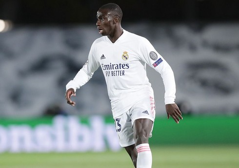 "Real"ın müdafiəçisi zədəsini sağaldıb