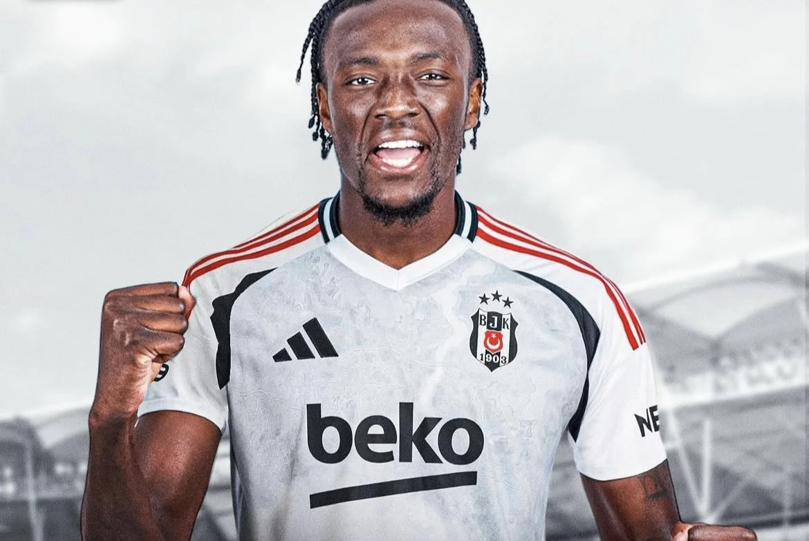 “Roma”nın futbolçusu “Beşiktaş” yolunda