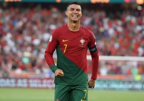 Ronaldu növbəti dəfə dünya futbolunun tarixinə düşüb