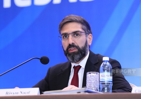 Rövşən Nəcəf: "Əsas milli komandanın son nəticələrindən razı deyilik"