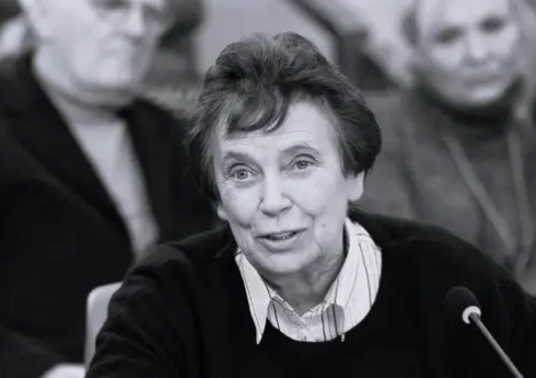 Rusiyalı məşhur tennisçi vəfat edib