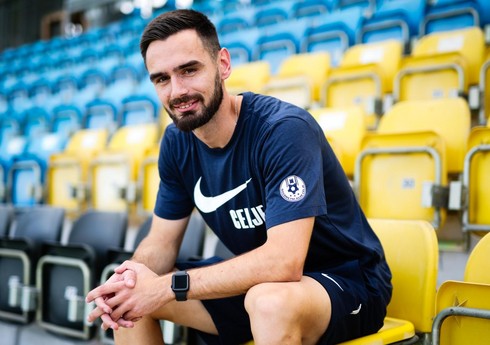 "Sabah"ın UEFA Avropa Liqasındakı rəqibi yarımmüdafiəçi transfer edib