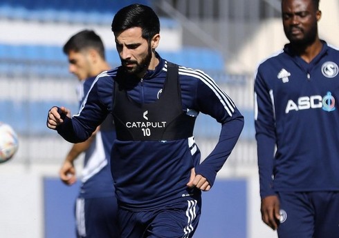 “Səbail”in futbolçusu müayinə üçün Türkiyəyə gedəcək