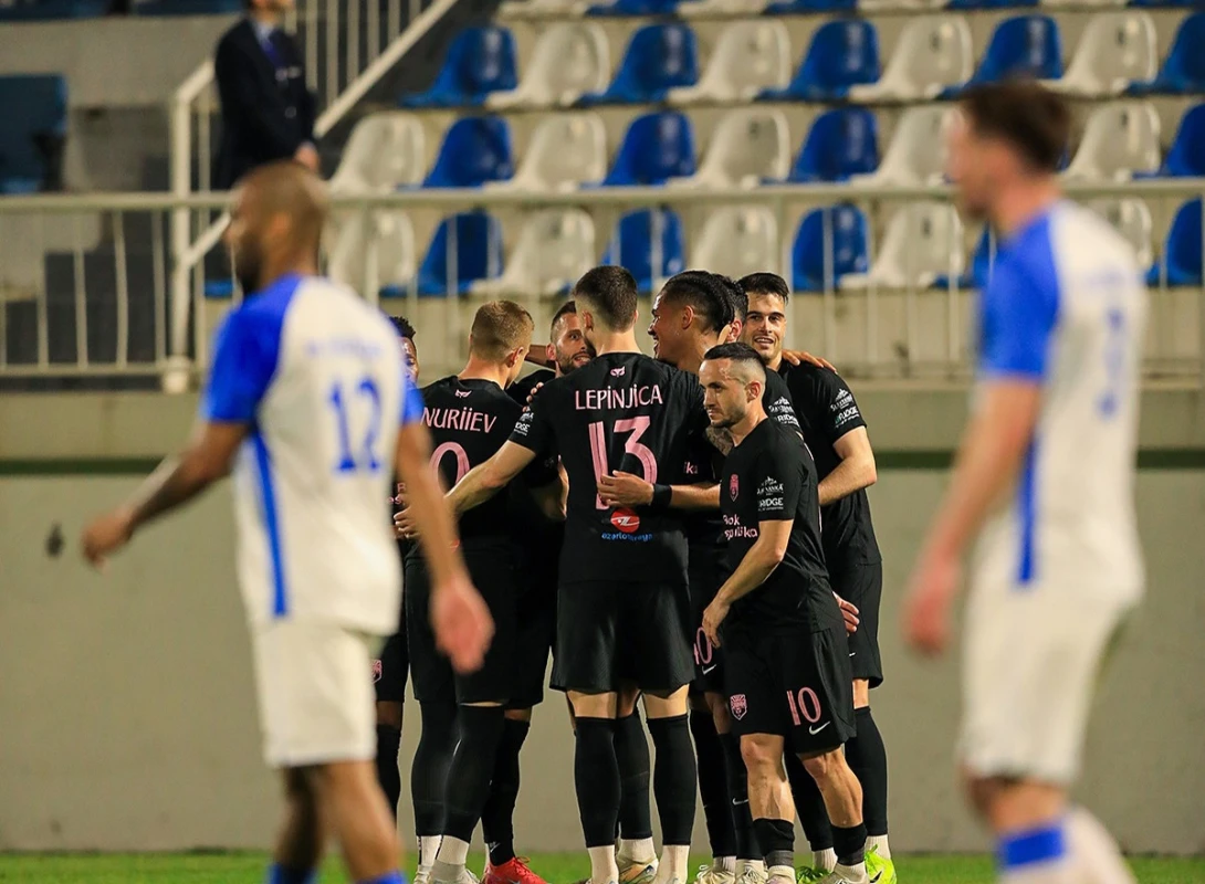 Şafrankodan yubiley qolu