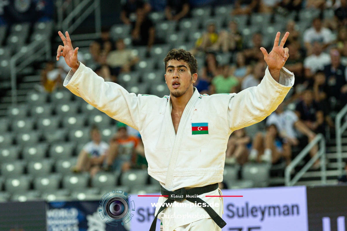 Süleyman Şükürov dünya çempionatına qələbə ilə başladı - YENİLƏNİR
