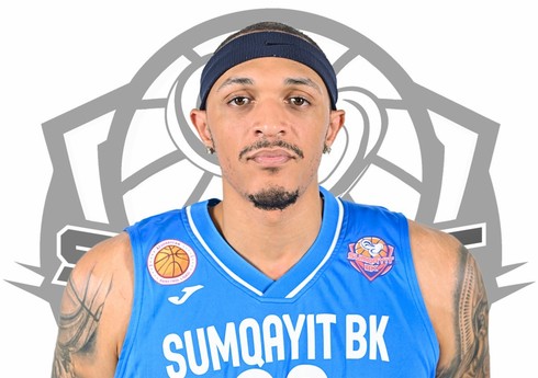 "Sumqayıt" amerikalı basketbolçusu ilə yollarını ayırıb