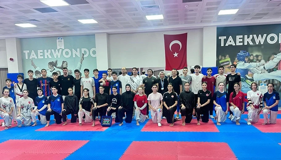 Taekvondoçularımız Türkiyədə təlim-məşq toplanışında iştirak edir