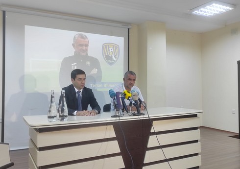 Tərlan Əhmədovun "Kəpəz"in baş məşqçisi kimi təqdimatı olub