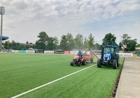 Tovuz şəhər stadionunda ot örtüyünün dəyişdirilməsi prosesinə start verilib