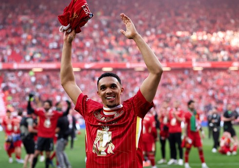 Trent Aleksander-Arnold "Liverpul"dan ayrılacağını açıqlayıb