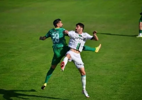 Türkiyə çempionatının oyunundan sonra futbolçulara silahlı hücum olub