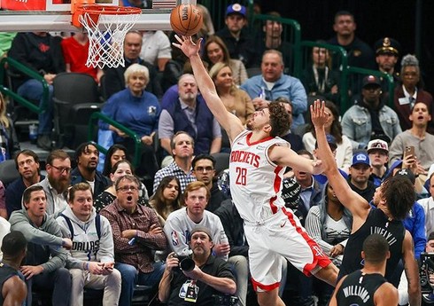 Türkiyəli basketbolçu NBA-da yeni rekorda imza atıb