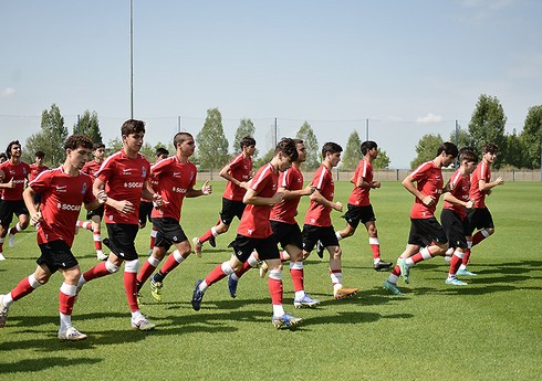 UEFA İnkişaf turnirində iştirak edəcək Azərbaycanın U-17 millisinin ilkin heyəti açıqlanıb