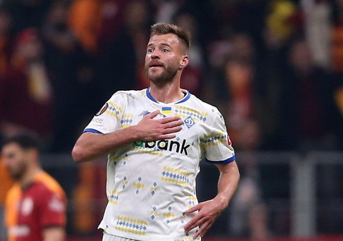 Ukraynalı məşhur futbolçu növbəti mövsümün sonunda karyerasını bitirəcəyini açıqlayıb