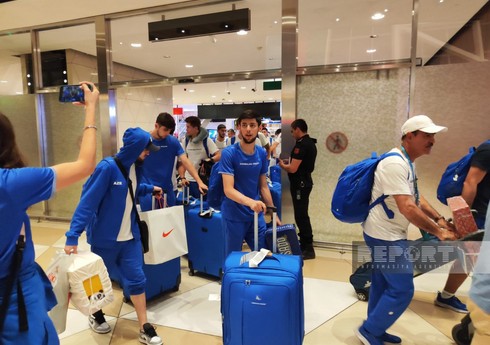 Universiadada iştirak etmiş Azərbaycan idmançıları Vətənə qayıdıblar