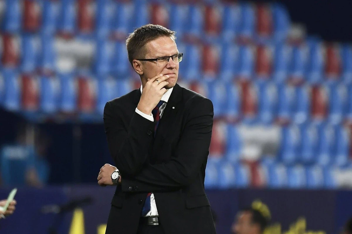 Valdas Dambrauskas: “Sabah” artıq elə bir səviyyəyə çatmalıdır ki..."