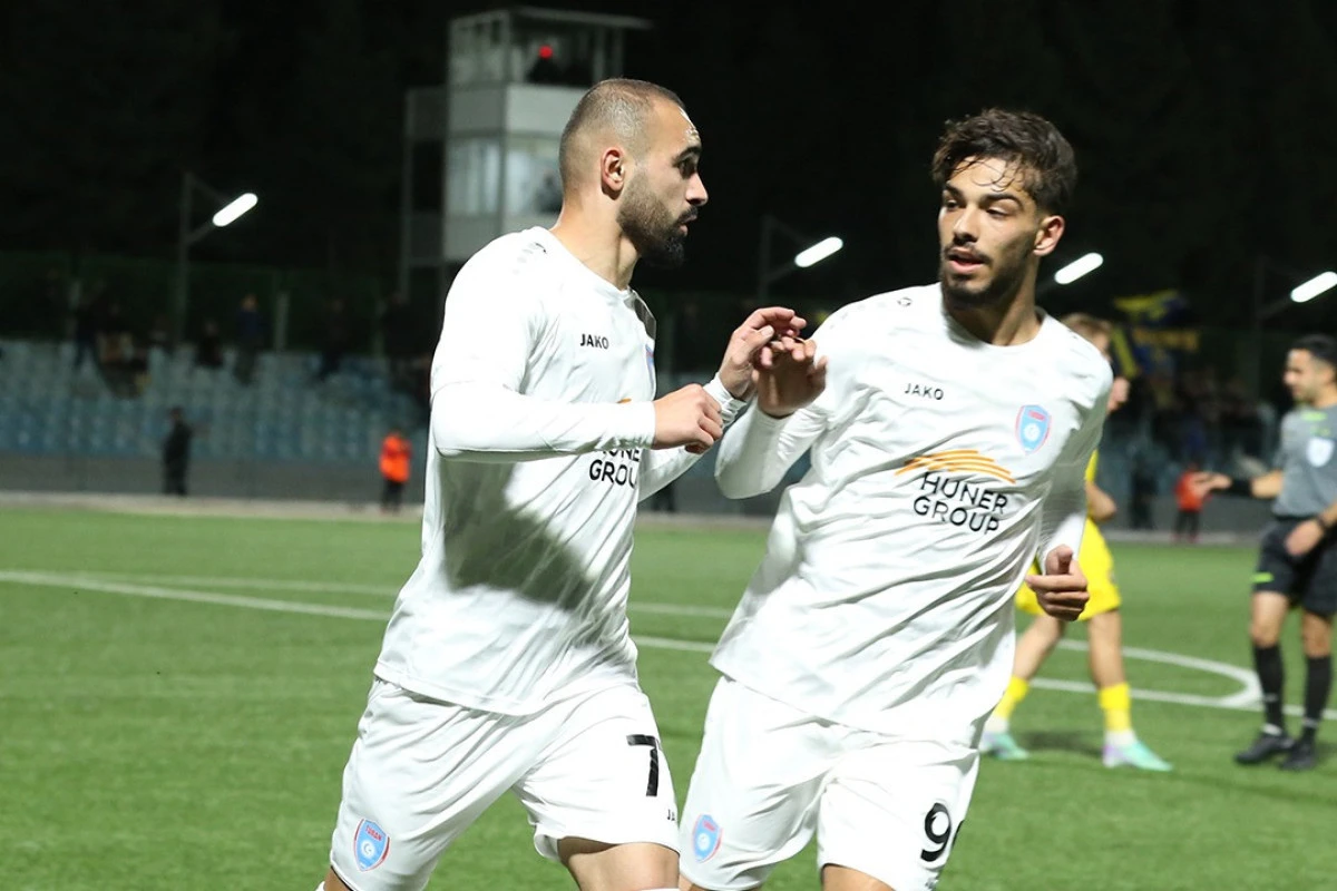 Veysəl Rzayev: "Təəssüf edirəm ki, avrokubok şansını əldən qaçırdıq"