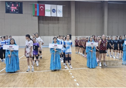 Voleybol üzrə "Muxtariyyət kuboku" uğrunda birincilik keçirilir