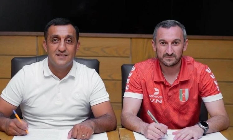 Vüqar Nadirov bölgə klubu ilə müqavilə imzaladı