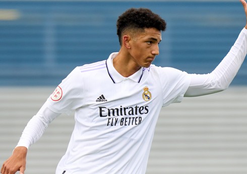 Xabi Alonso "Real"ın yetirməsini komandada görmək istəmir